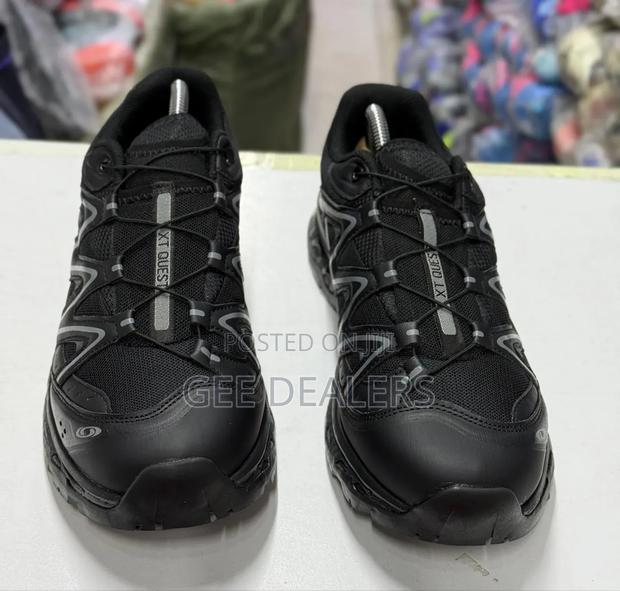 Salomon Sneakers Hiking Boots, Size 40-44