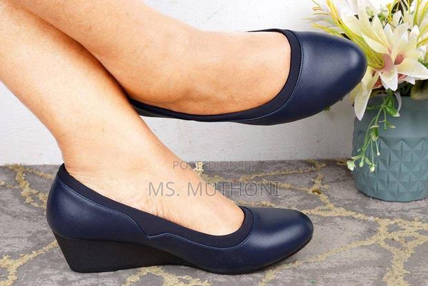 Comfortable Closed Ladies Wedge Size 37-42 - main view