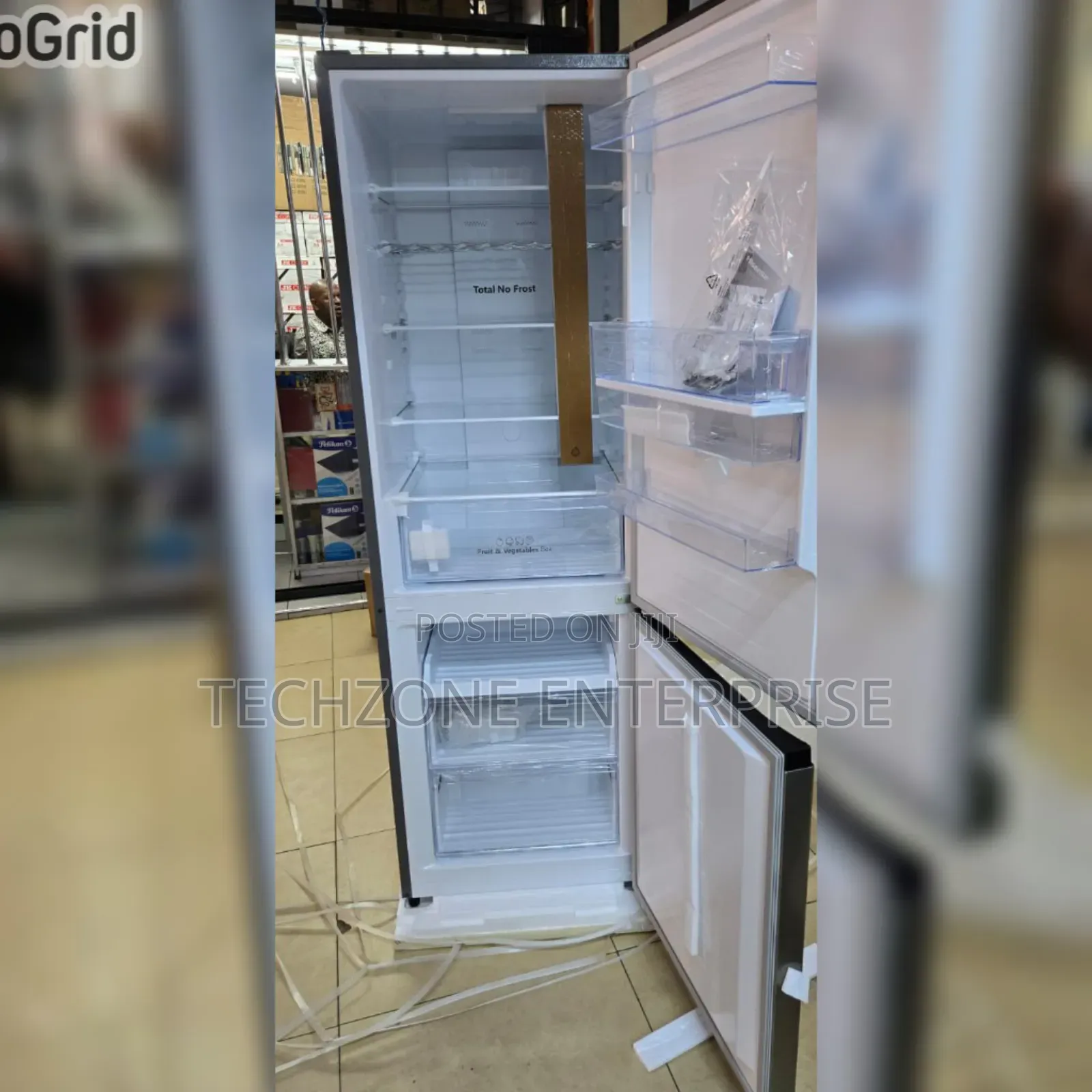 Hisense 292l Ref286dr Defrost Fridge With Water Dispenser, Led Lights,