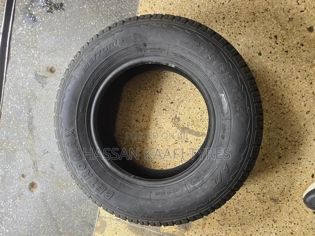 215/70r15 Petromax a/T - thumbnail 3