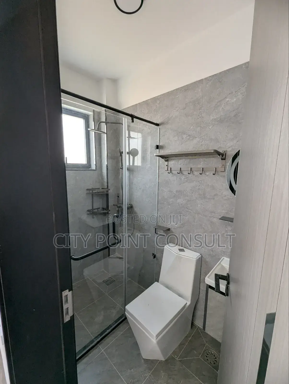 2bdrm Apartment in Valley Arcade for rent