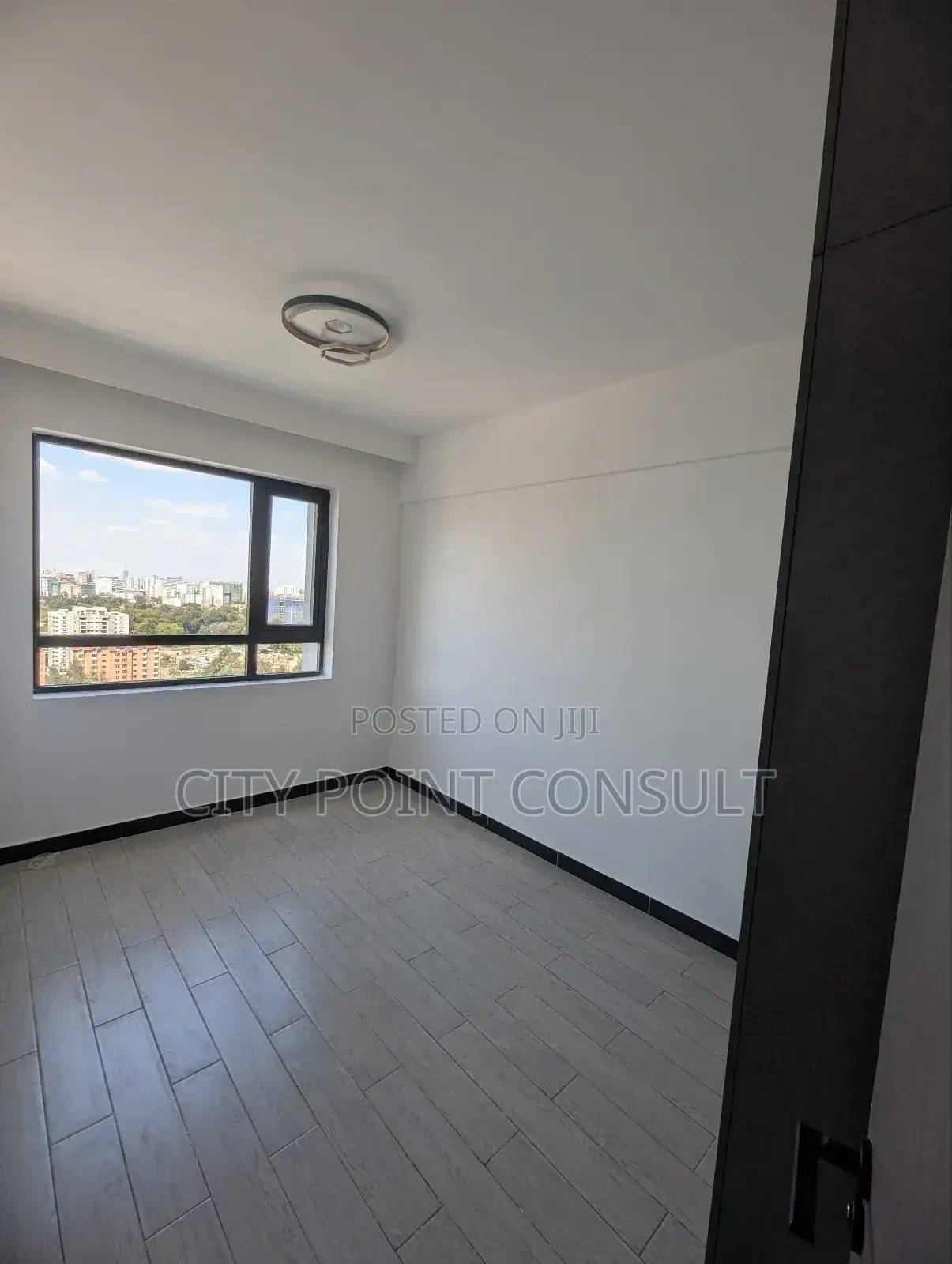 2bdrm Apartment in Valley Arcade for rent