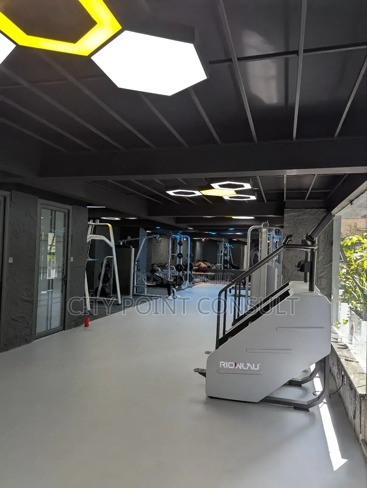 2bdrm Apartment in Valley Arcade for rent