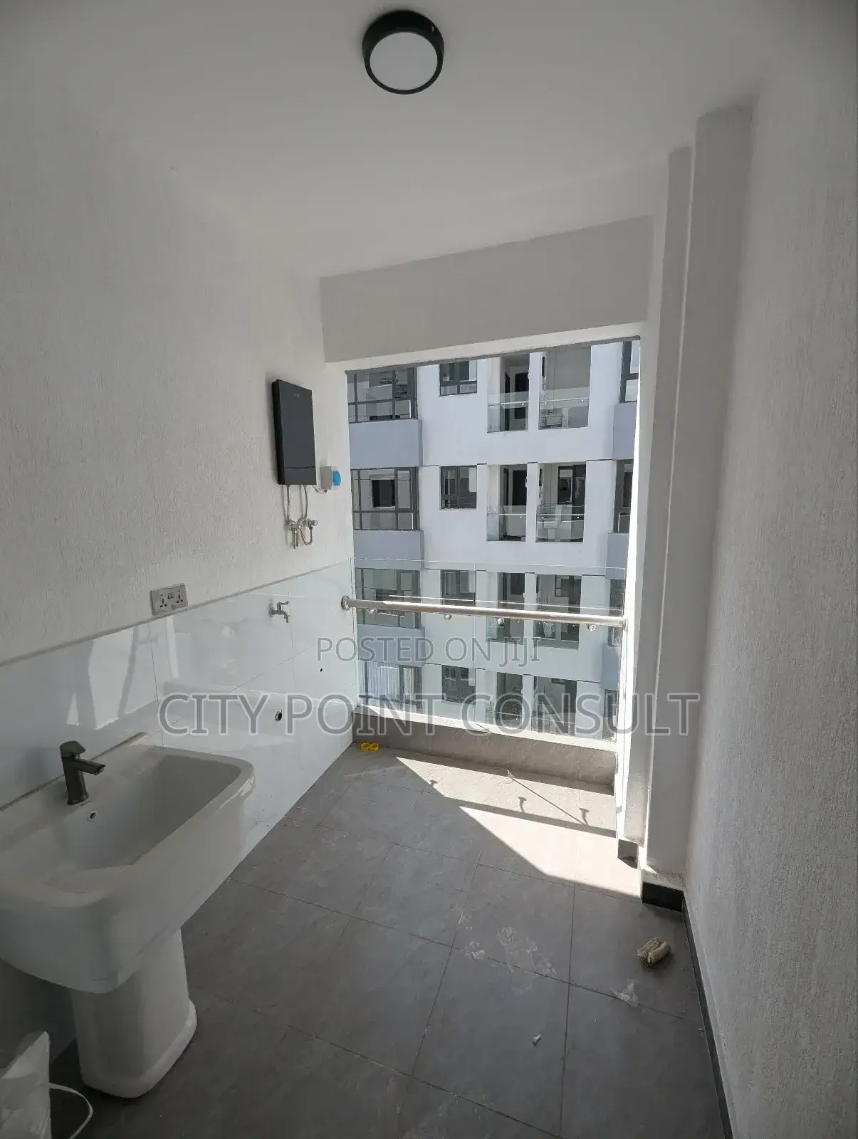2bdrm Apartment in Valley Arcade for rent