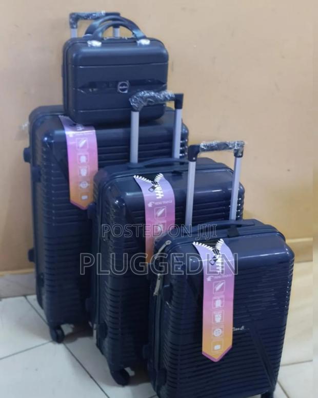 4 in 1 Supreme Unbreakable Suitcase Set - main view