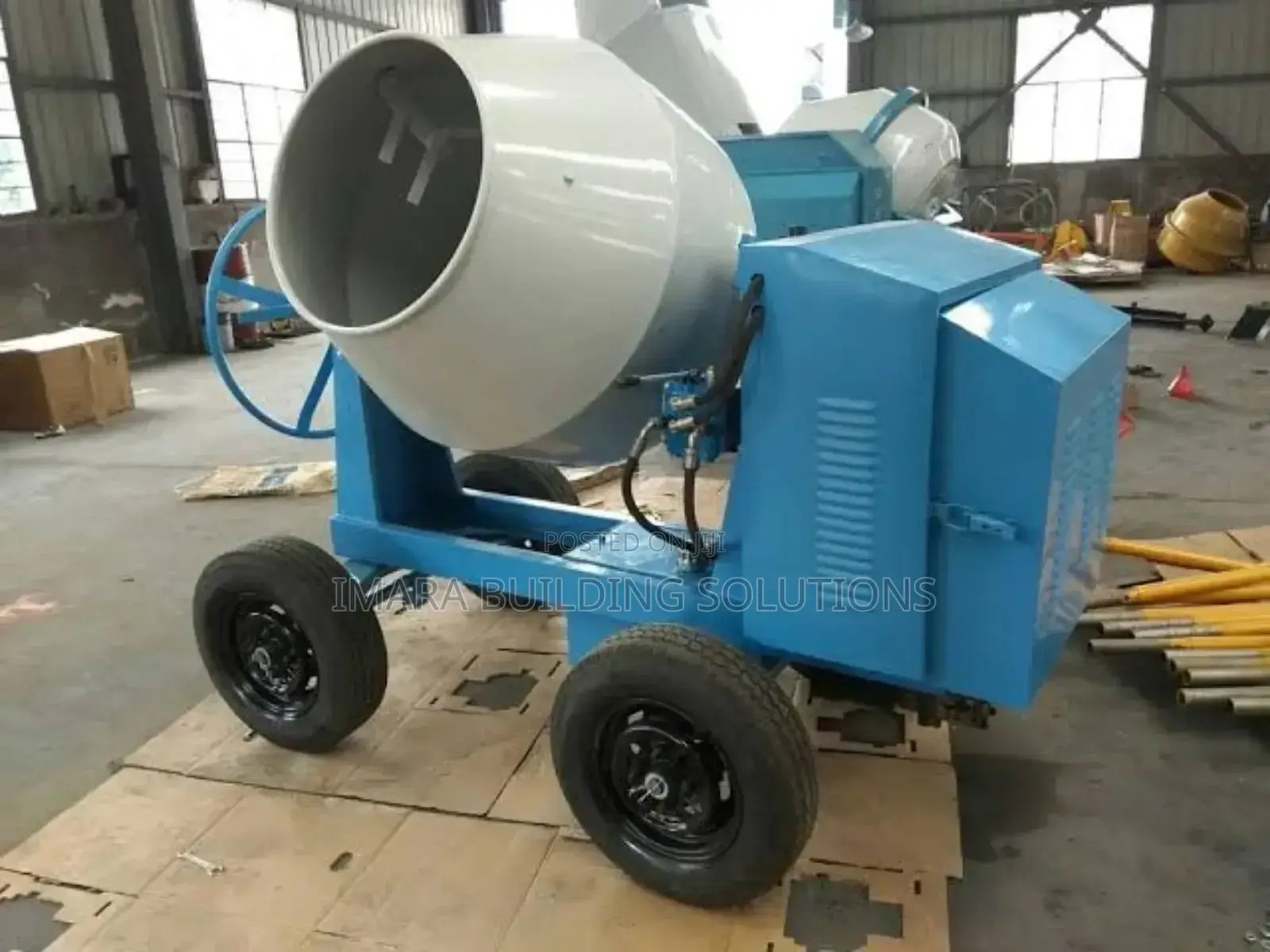 Aico 400l Concrete Mixer – Portable Yet Efficient
