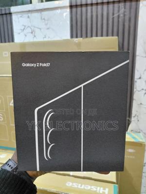 New Samsung Galaxy Z Fold7 256 GB Black - main view