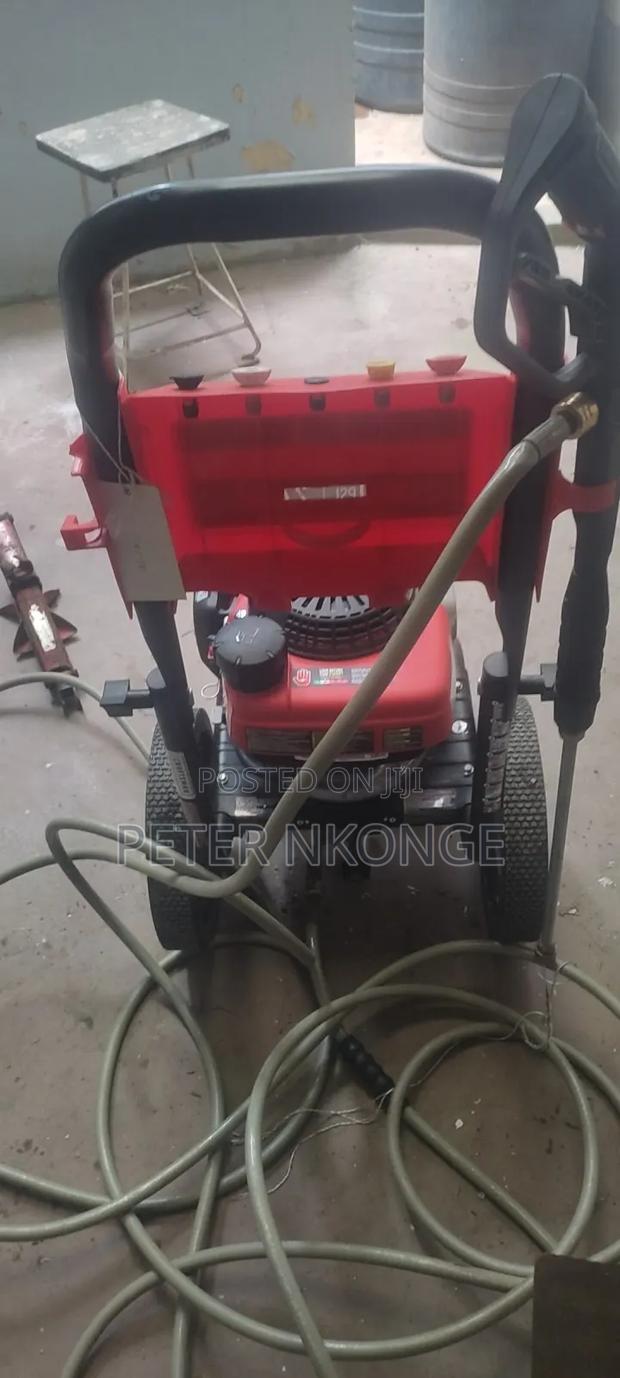 Pressure Washer Honda Craftsman 3000psi - thumbnail 3