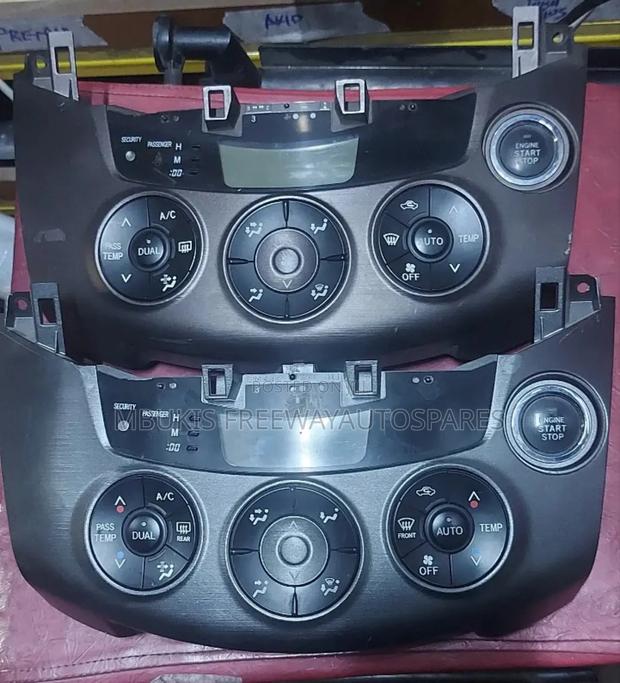 Dashboard Cover Complete With Ac Control Toyota Rav 4/Vanguard