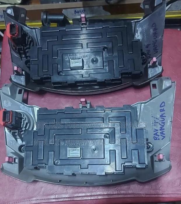 Dashboard Cover Complete With Ac Control Toyota Rav 4/Vanguard - thumbnail 2