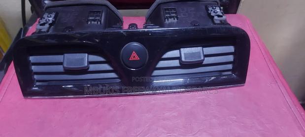 Dashboard Air Conditioning Vent Cover Complete Nissan Serena
