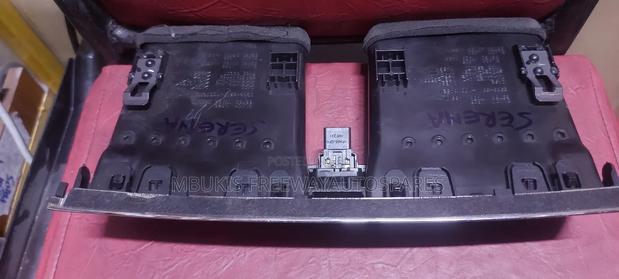 Dashboard Air Conditioning Vent Cover Complete Nissan Serena - thumbnail 2
