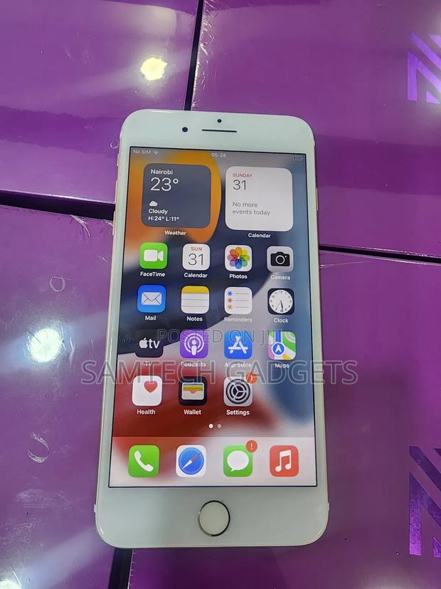 Apple iPhone 7 Plus 128 GB Silver - thumbnail 4