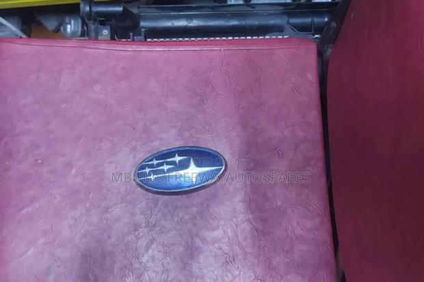 Emblem Logo Subaru