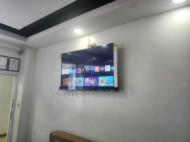 Hisense 55 Inches Tv - thumbnail 2