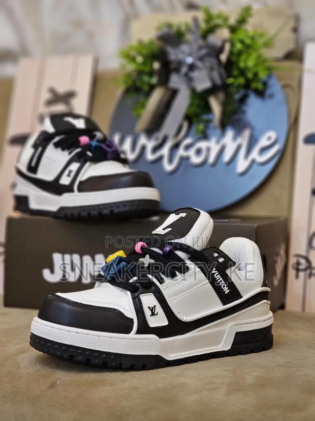 Louis Vuitton Xl - thumbnail 6