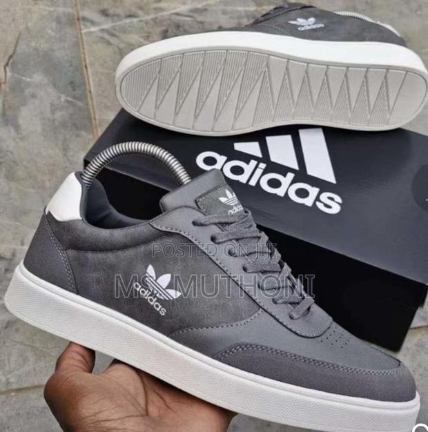 New !! Adidas and Timber Casuals Sizes 40-45 - thumbnail 7