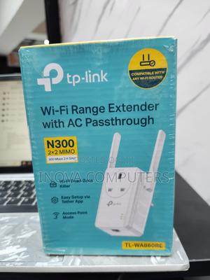 Tp-Link 300mbps Wireless Plugged Range Extender With Ac Passthrough - main view
