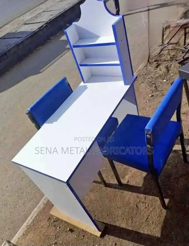 Blue Salon Manicure Set. - thumbnail 2