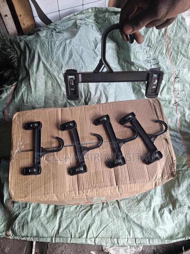 Clip Kid Hangers