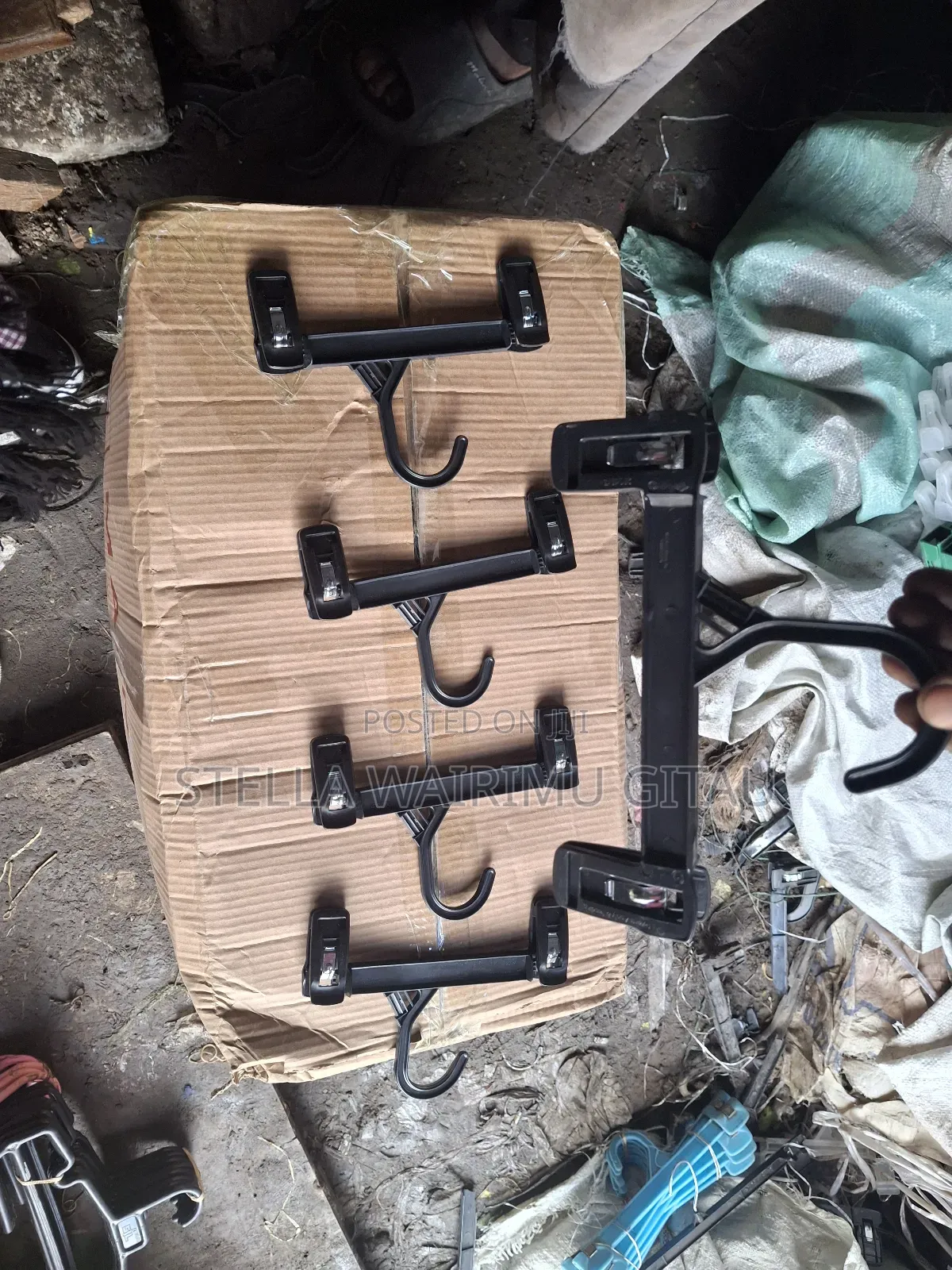 Clip Kid Hangers