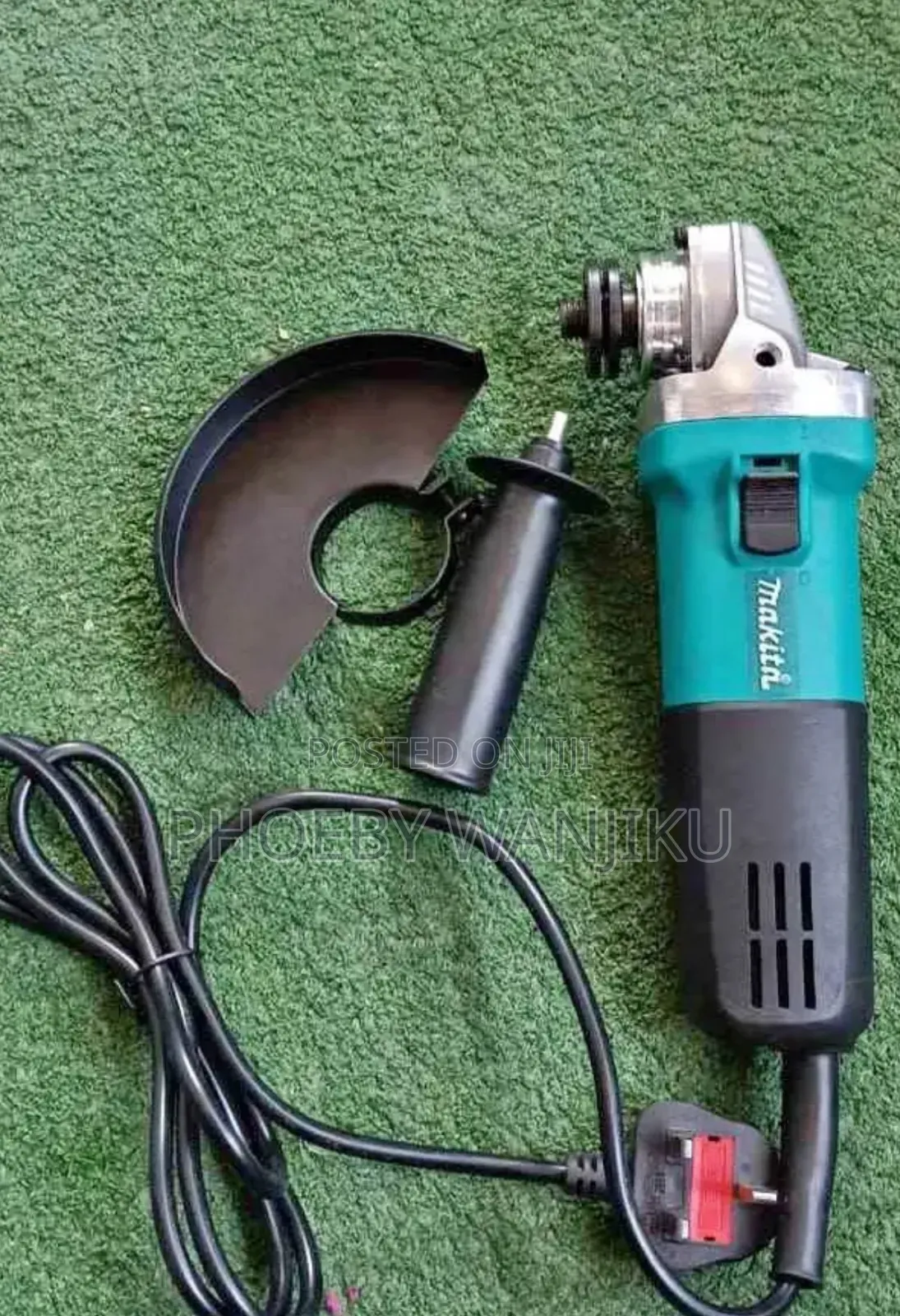 Makita Angle Grinder/4 Inches Makita Angle Grinder.