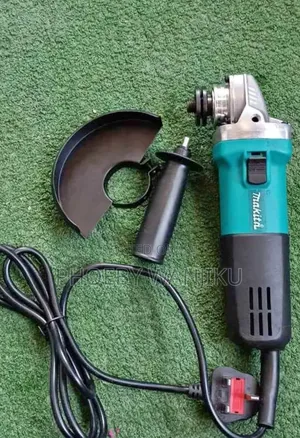 Makita Angle Grinder/4 Inches Makita Angle Grinder.
