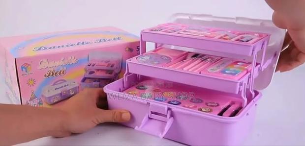 Kids Danielle Bell Makeup Kit - thumbnail 5