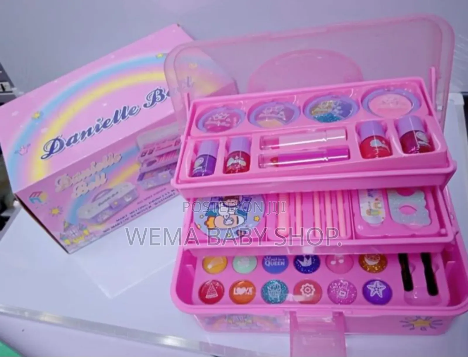 Kids Danielle Bell Makeup Kit