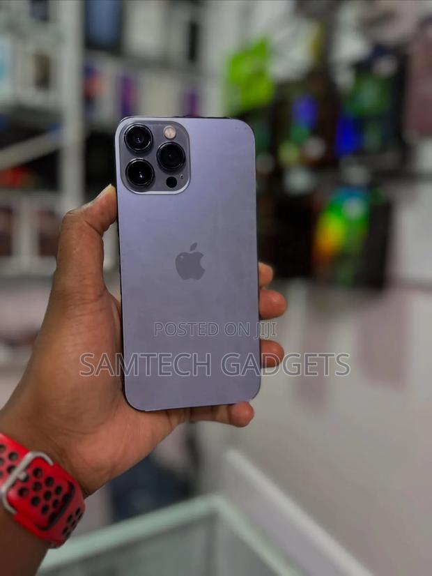 Apple iPhone 13 Pro 256 GB Purple - main view