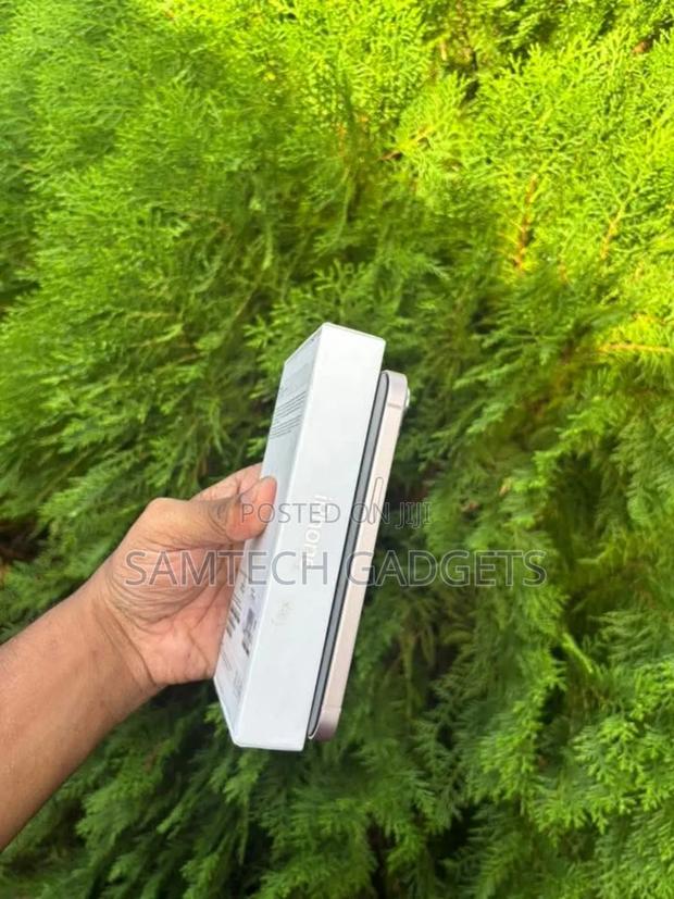 Apple iPhone 13 128 GB Silver - thumbnail 4