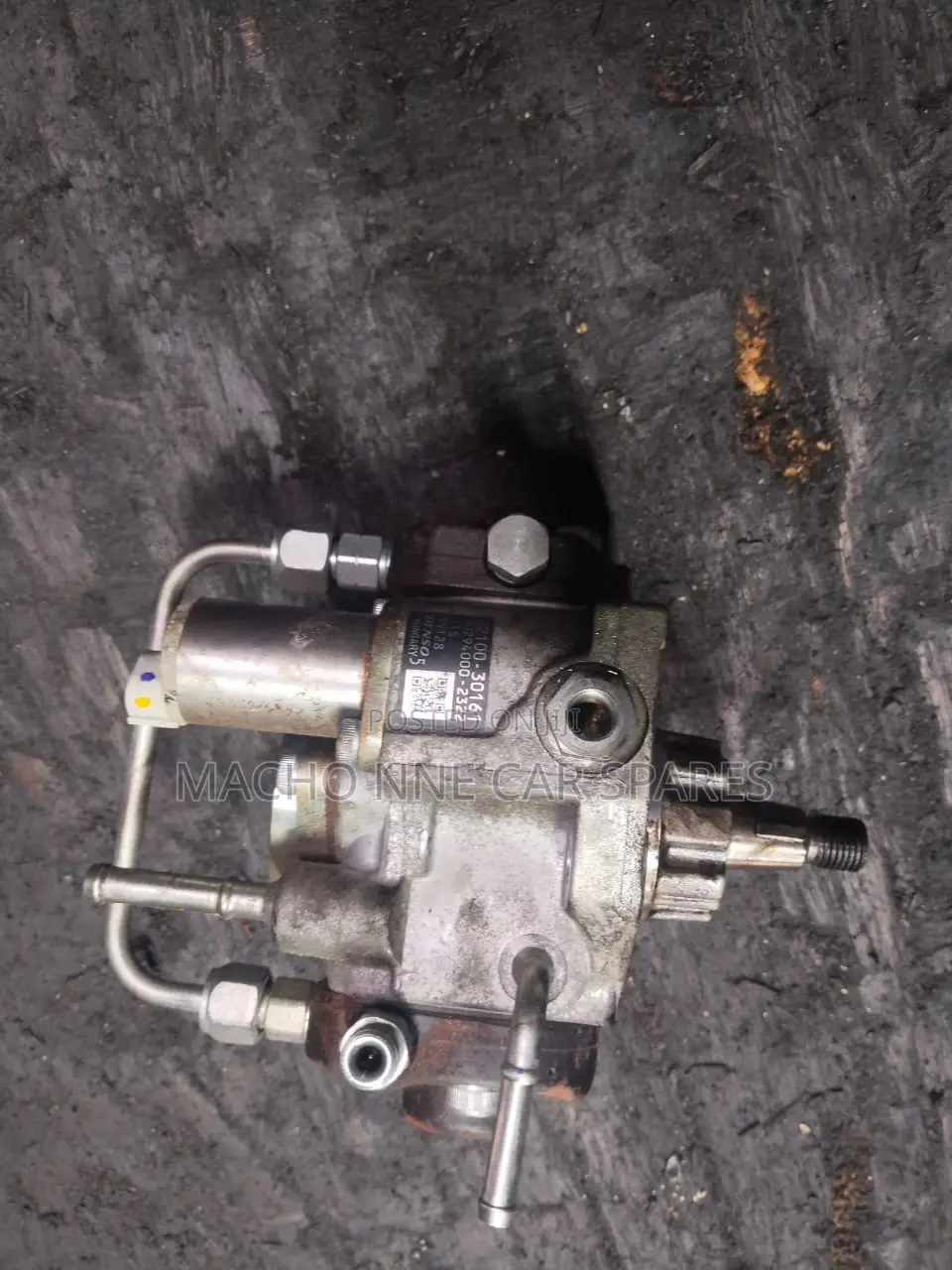 Toyota Hiace (7l New Model ) Fuel Injector Pump