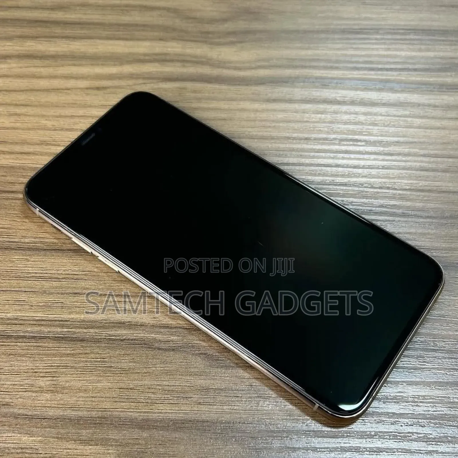Apple iPhone 11 Pro Max 64 GB Gold