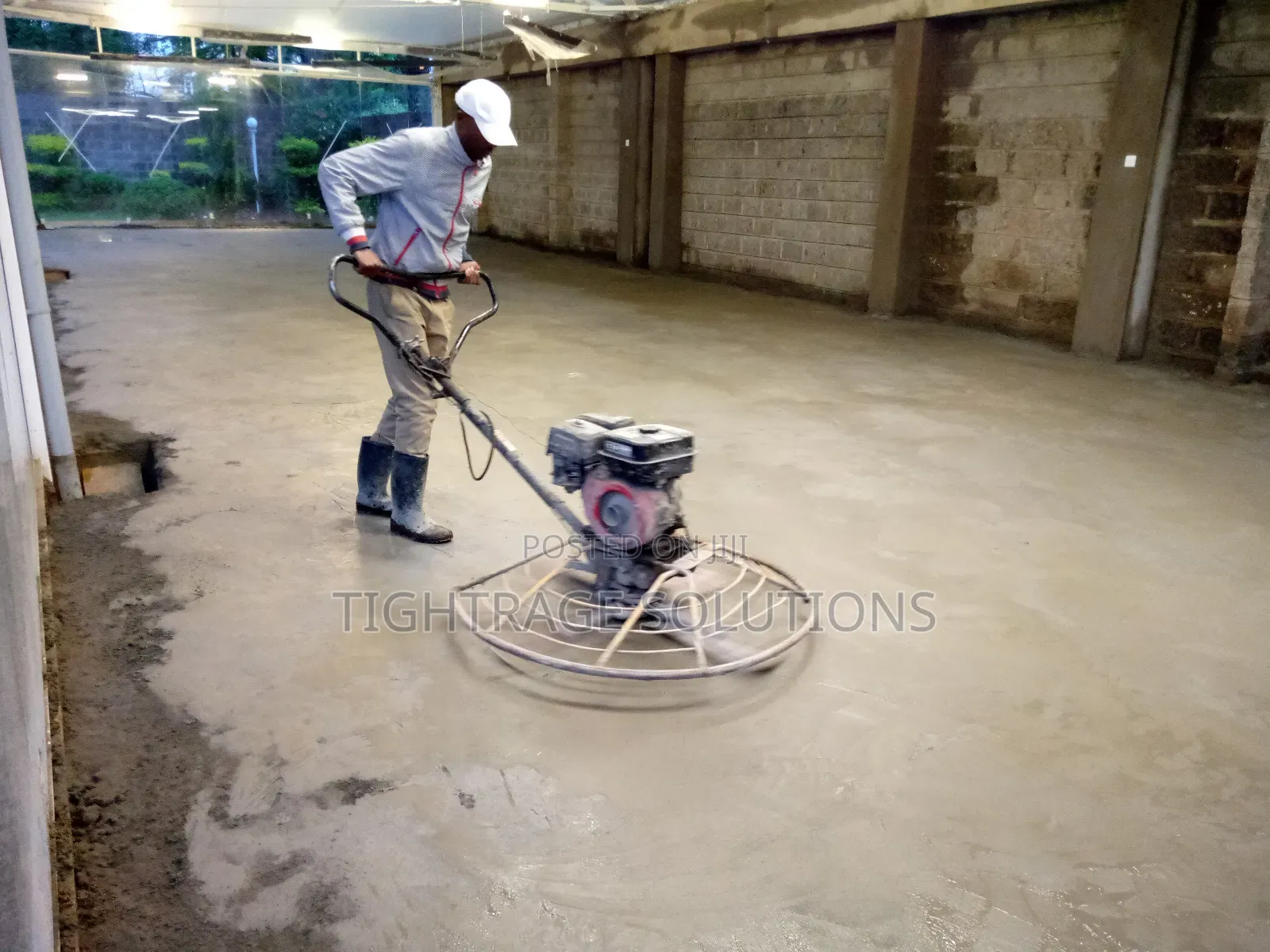 Power Floating Services/Floor Hardeners – Strong,Smooth,Durable Floors
