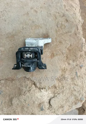 Suzuki Swift Engine Mounting