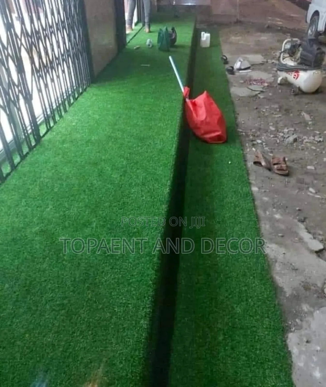 Decorative Artificial Grass Perfect for Any Space