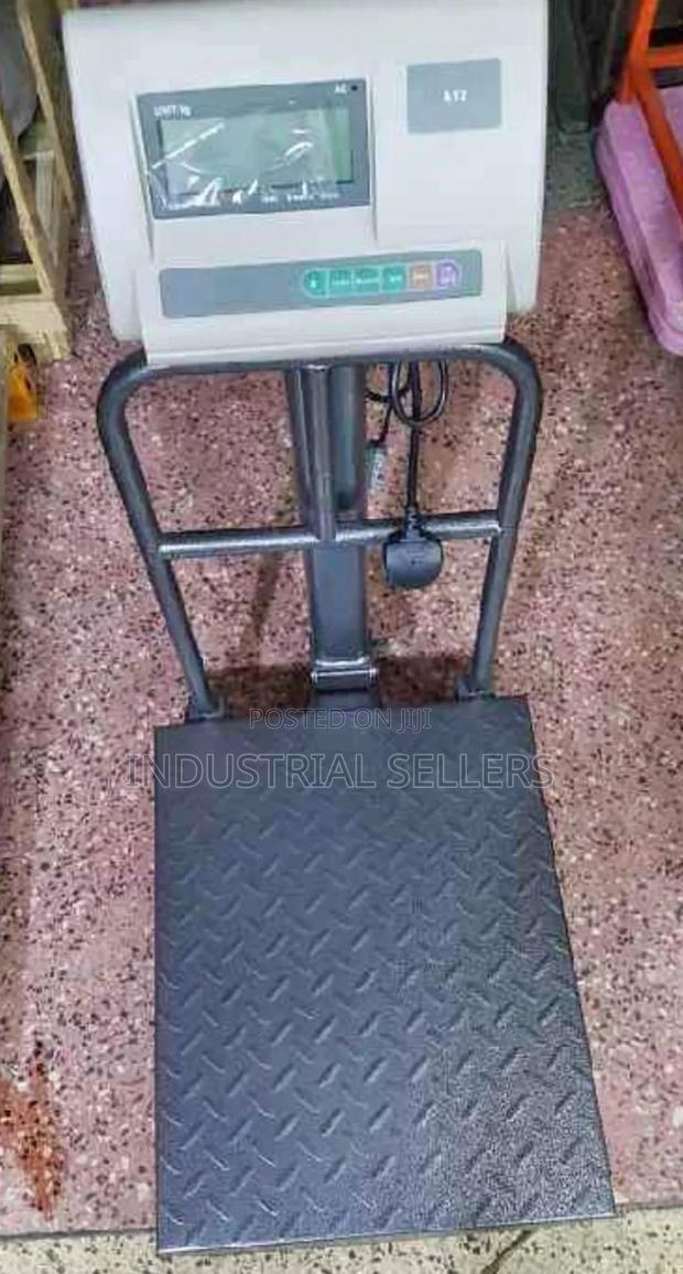 A12 150kg Digital Commercial Scale With Grill - main view