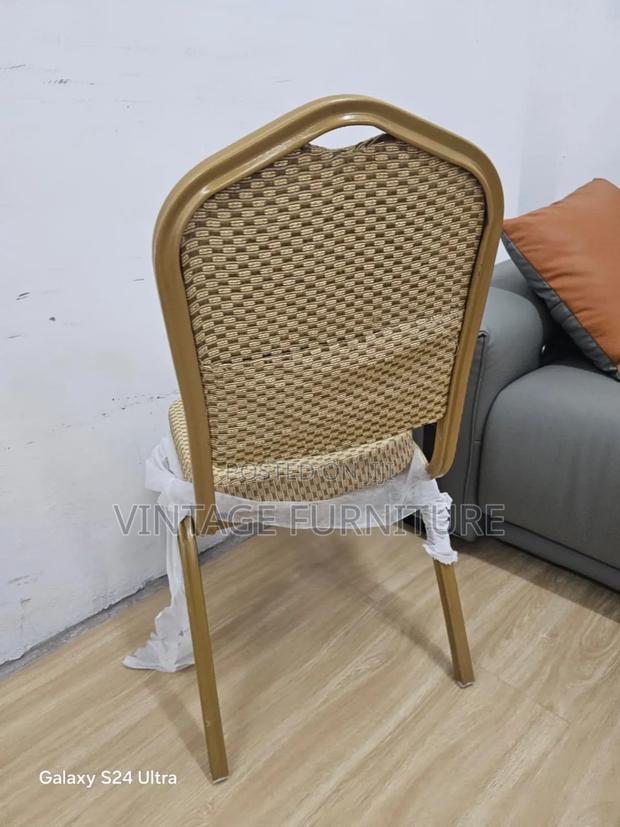 Hih Quality Conference Chairs E008 - thumbnail 2