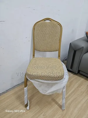 Hih Quality Conference Chairs E008