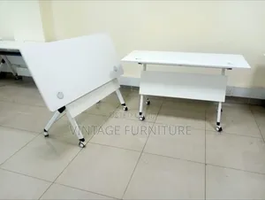 Training Foldable Tables Ooc