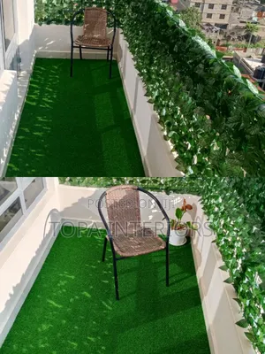 Balcony Privacy Fence With Plastic Mesh Backing for Balcony Decoration