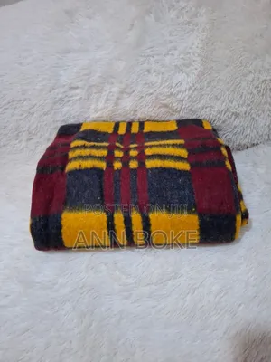 *Heavy School Blankets*
 Size 137cm*200cm
