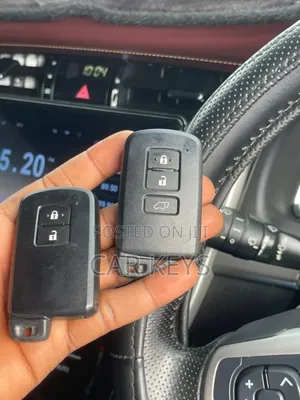 Toyota Harrier Hybrid Smart Key Duplication 
