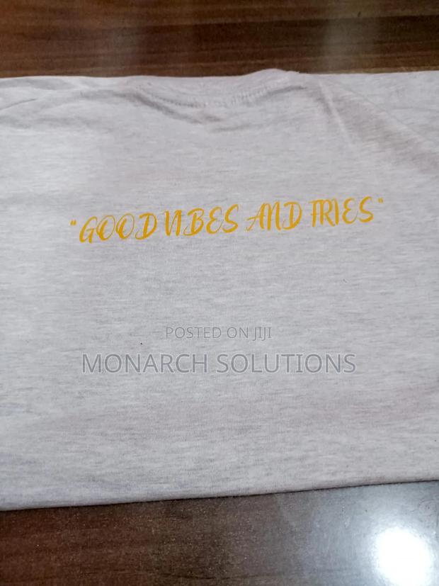 Hotel Tshirts Branded - thumbnail 3