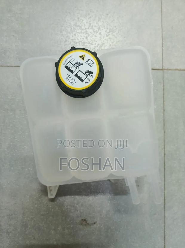 Axela Coolant Bottle/Expansion Tank
