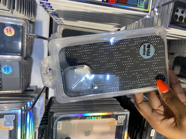 Gimenohig Carbon Fiber Case for Apple iPhone 15 Pro Max - thumbnail 3