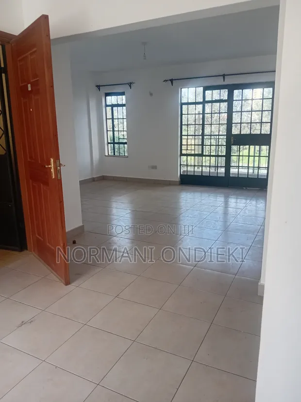 3bdrm Apartment in Lesikoshi, Ngong for rent