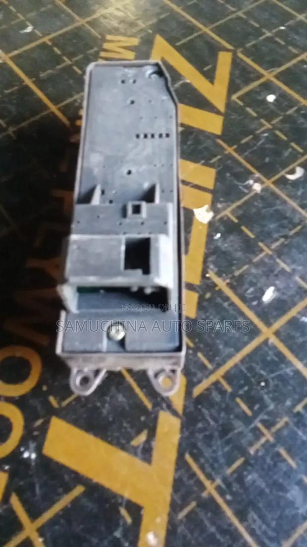 Door Main Switch Toyota Hilux Vigo