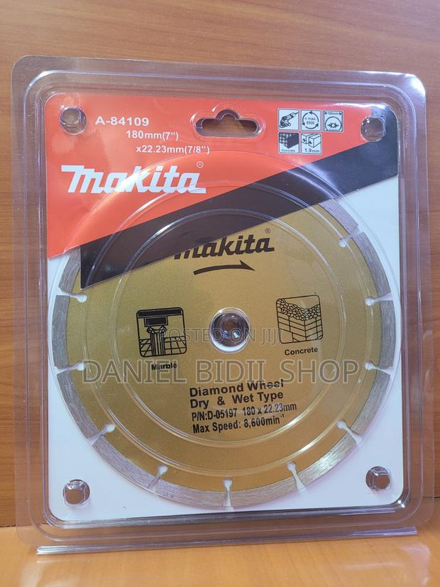 Dry & Wet Makita Diamond Disk - main view
