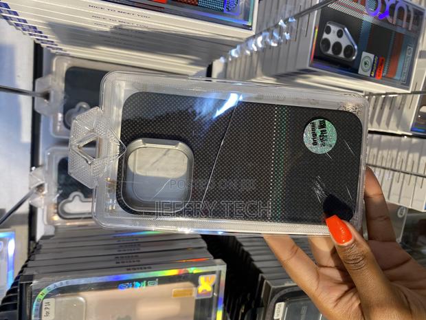 Mengfre Carbon Fiber Case for Apple iPhone 15 Pro Max - main view